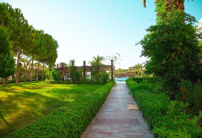 Отель Venosa Beach Resort & Spa All Inclusive