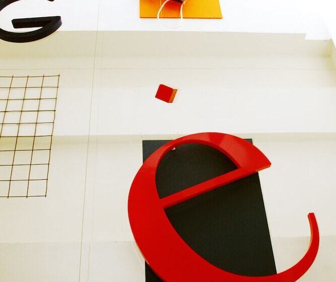 هتل Viaggio Nueve Trez