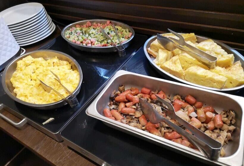 هتل Villa De Aranda