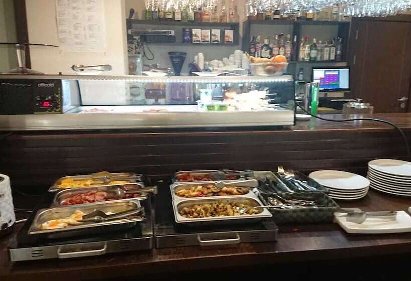 هتل Villa De Aranda