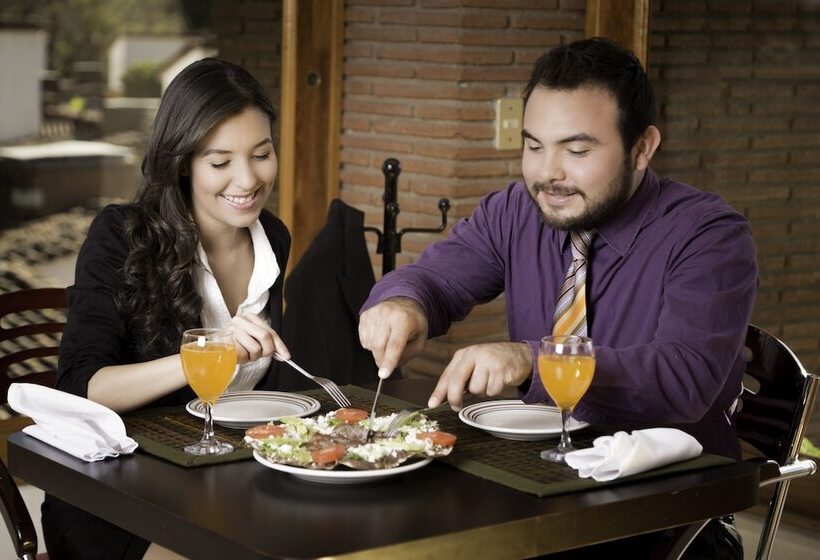 Villas Del Sol Hotel & Bungalows