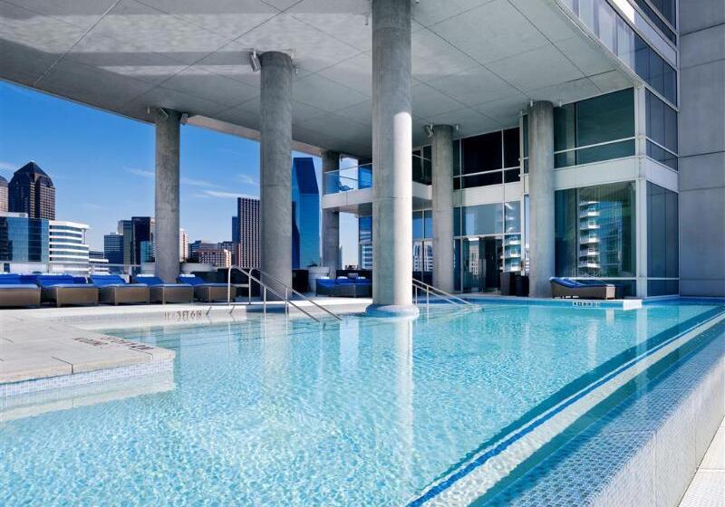 Отель W Dallas