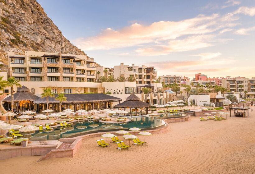 هتل Waldorf Astoria Los Cabos Pedregal
