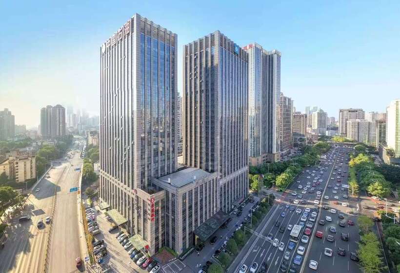 Отель Wyndham Grand Plaza Royale Furongguo Changsha