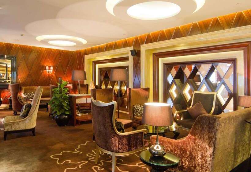 Отель Wyndham Grand Plaza Royale Furongguo Changsha