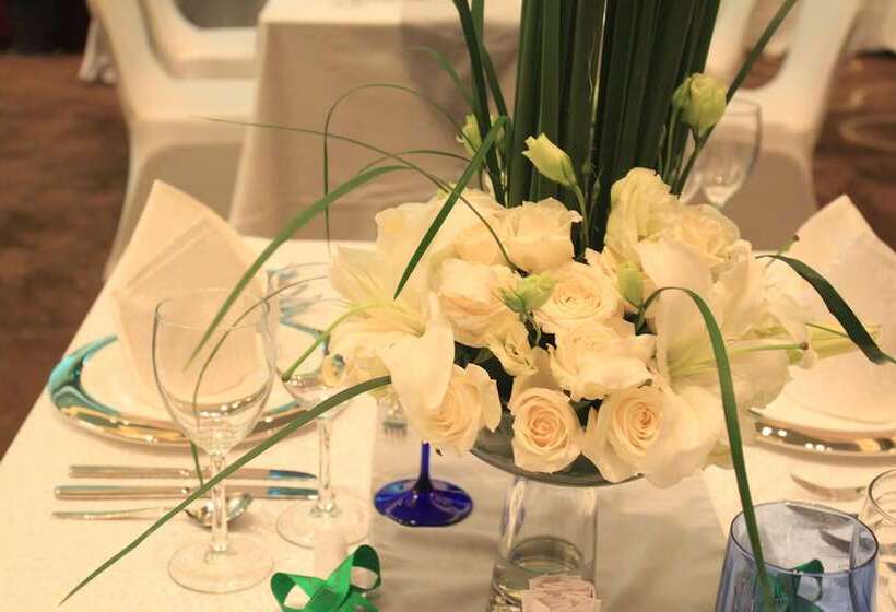 Отель Wyndham Grand Plaza Royale Furongguo Changsha