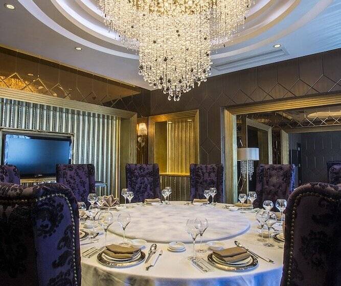 Отель Wyndham Grand Plaza Royale Furongguo Changsha