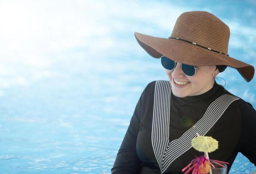 Mavi Deniz Otel   All Inclusive