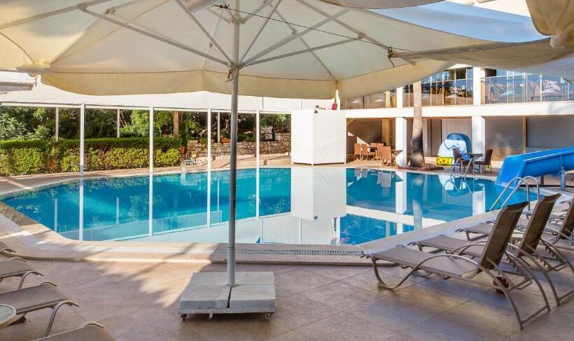 Mavi Deniz Otel   All Inclusive