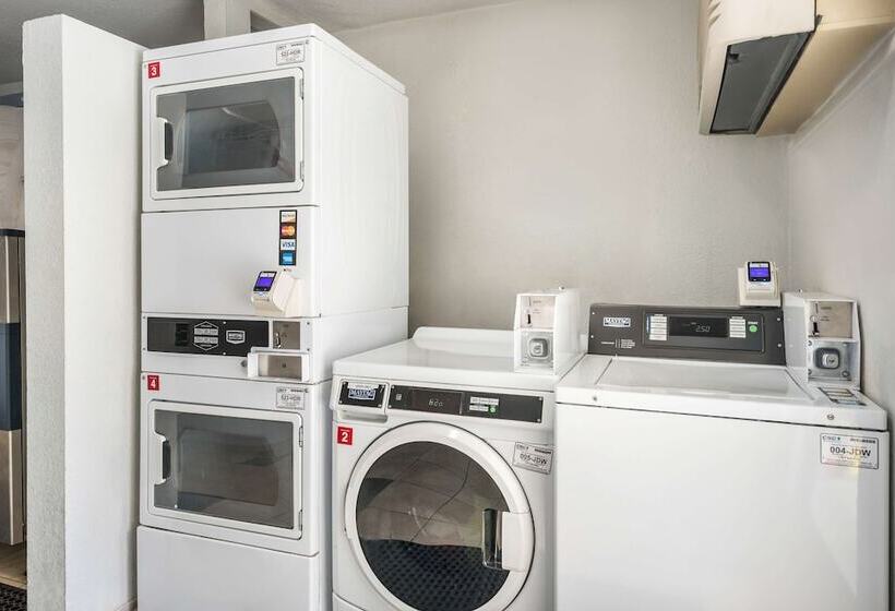 Motel 6sandston, Va Richmond, Va