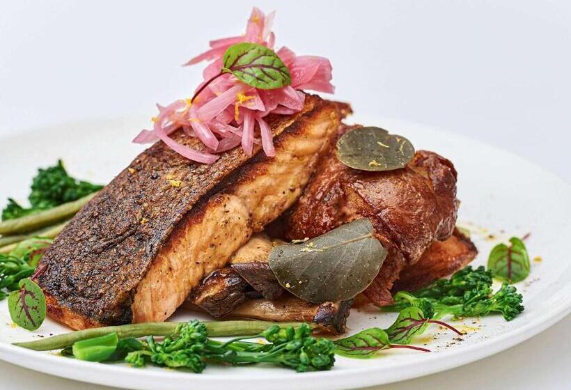 Novotel Toronto Vaughan Centre