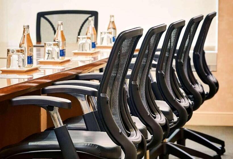 Novotel Toronto Vaughan Centre