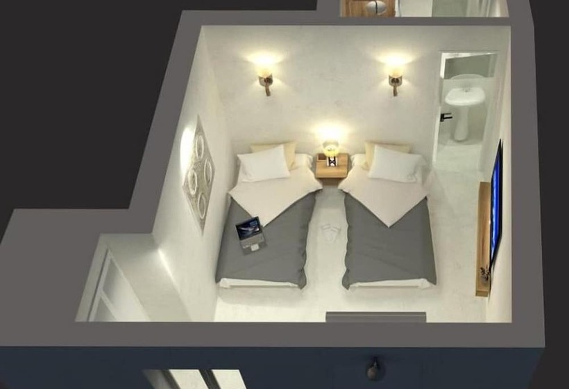 פנסיון Mina Town Hillside