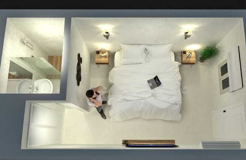 פנסיון Mina Town Hillside