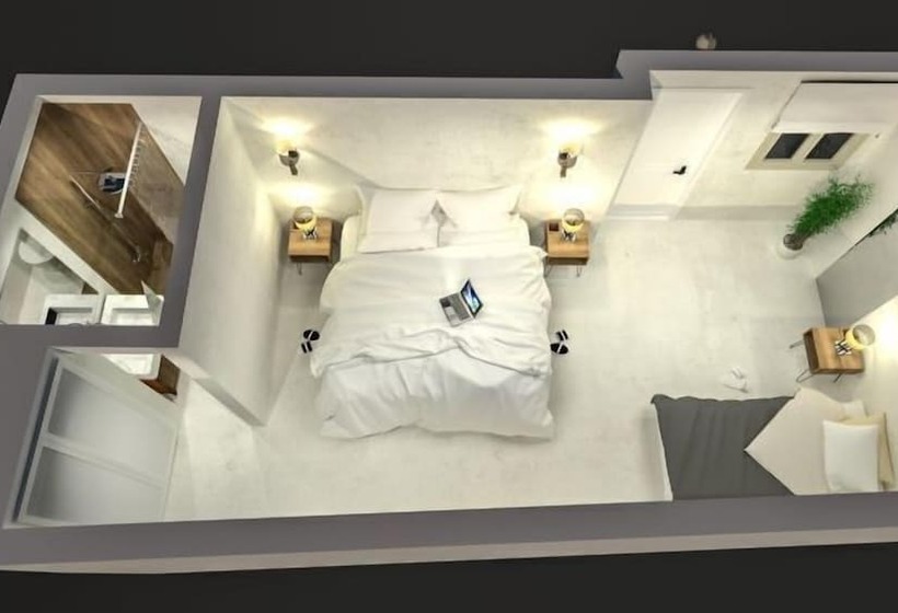 פנסיון Mina Town Hillside