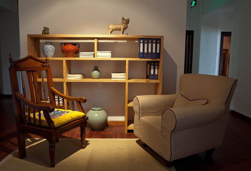 Red Wall Garden Hotel