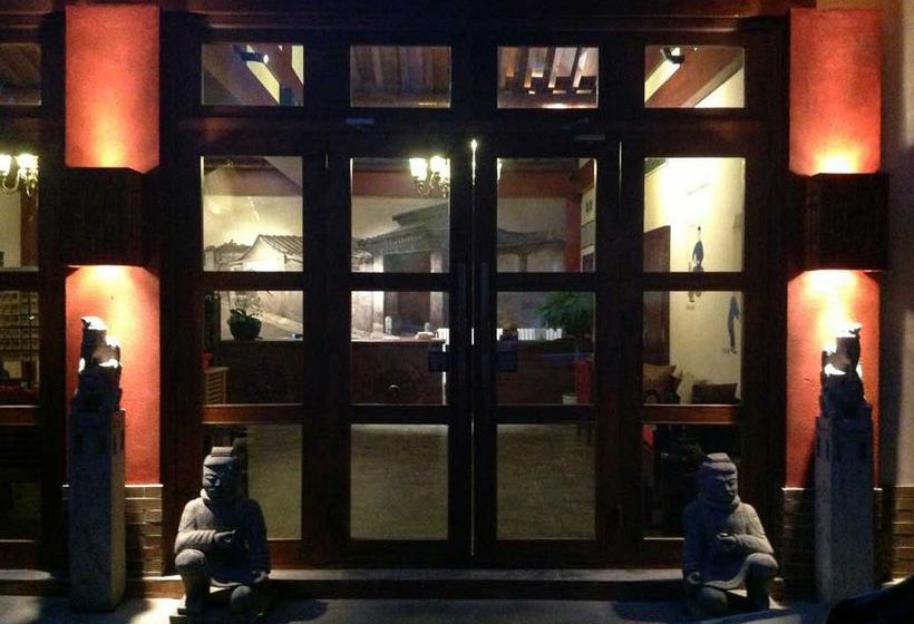 Red Wall Garden Hotel