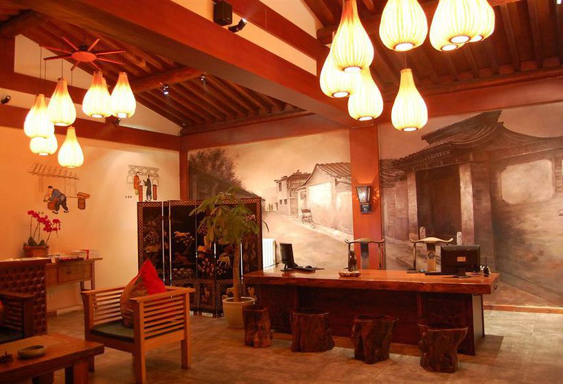 Red Wall Garden Hotel