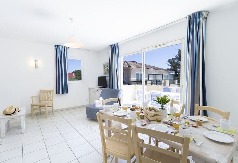 Резиденция Garden & City Sixfourslesplages