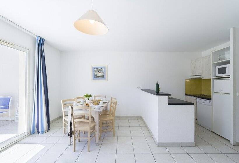 Резиденция Garden & City Sixfourslesplages