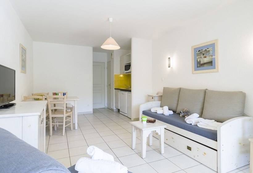 Резиденция Garden & City Sixfourslesplages