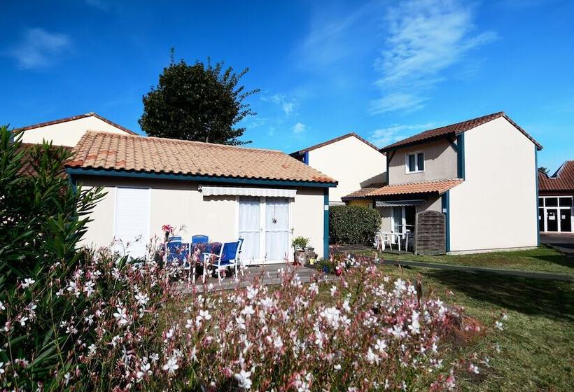 Резиденция Résidence Club Odalys Les Villas Du Lac