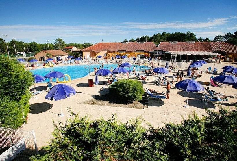 Резиденция Résidence Club Odalys Les Villas Du Lac