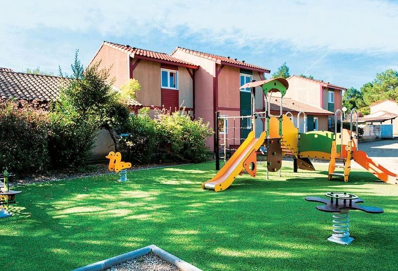 Резиденция Résidence Club Odalys Les Villas Du Lac