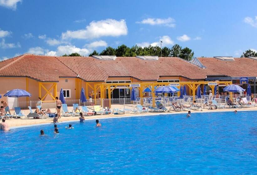 Резиденция Résidence Club Odalys Les Villas Du Lac