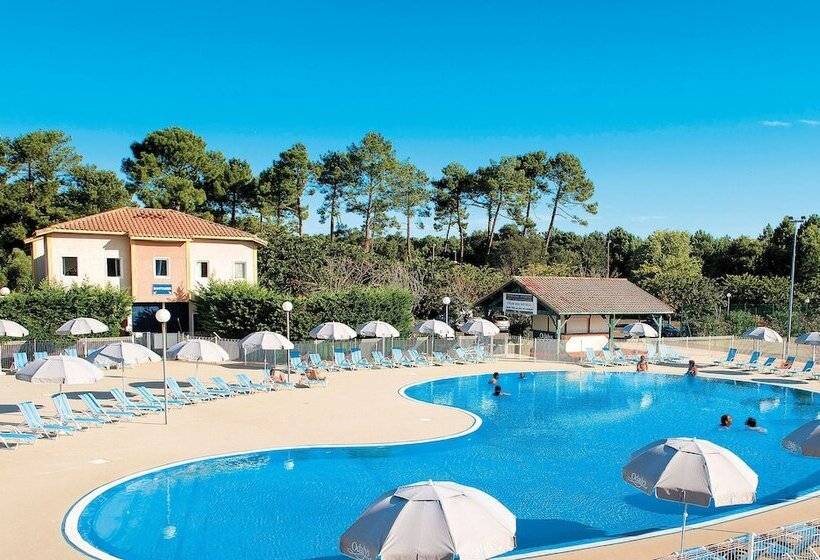 Резиденция Résidence Club Odalys Les Villas Du Lac