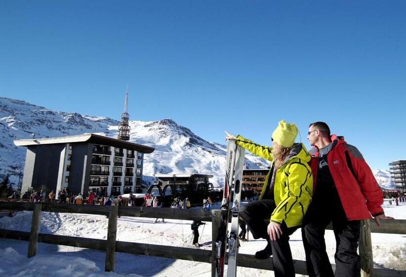 住所  Résidence Odalys Chanteneige Croisette