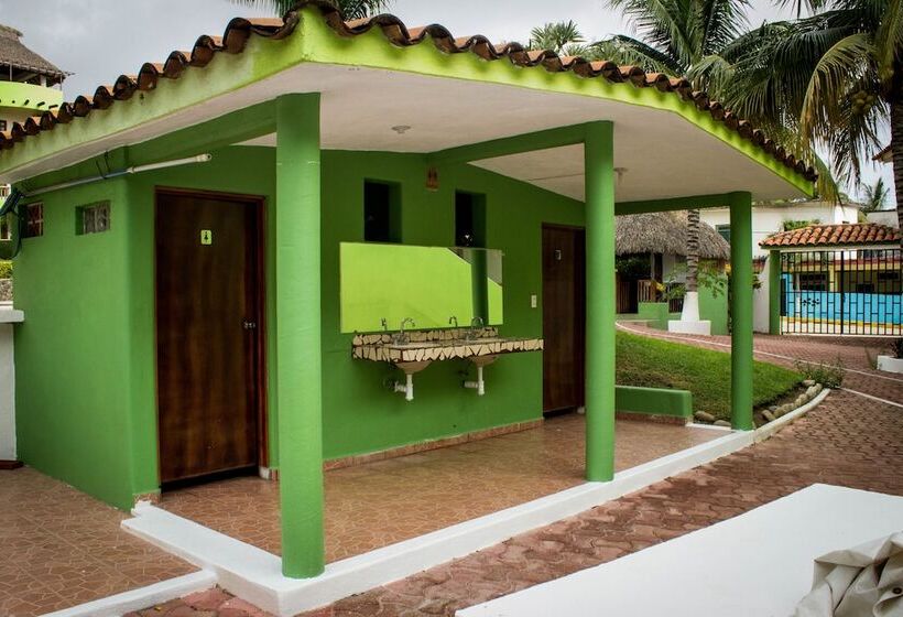 Suites & Hotel Punta Esmeralda