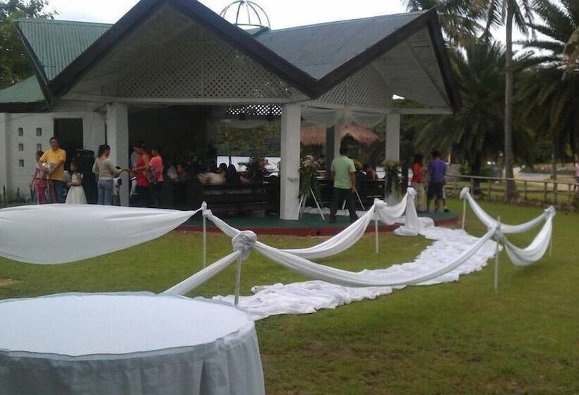 Elizabeth's Hideaway Hotel & Restaurant