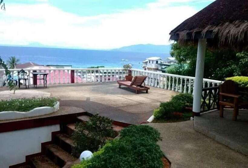 هتل Aloha Oceanview