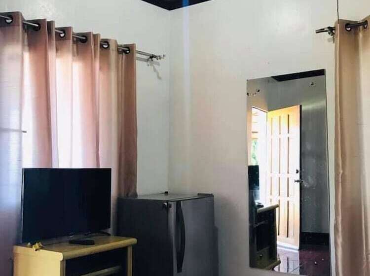 هتل Aloha Oceanview