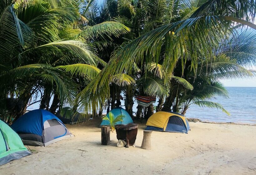 Отель Camping Lunas Bar