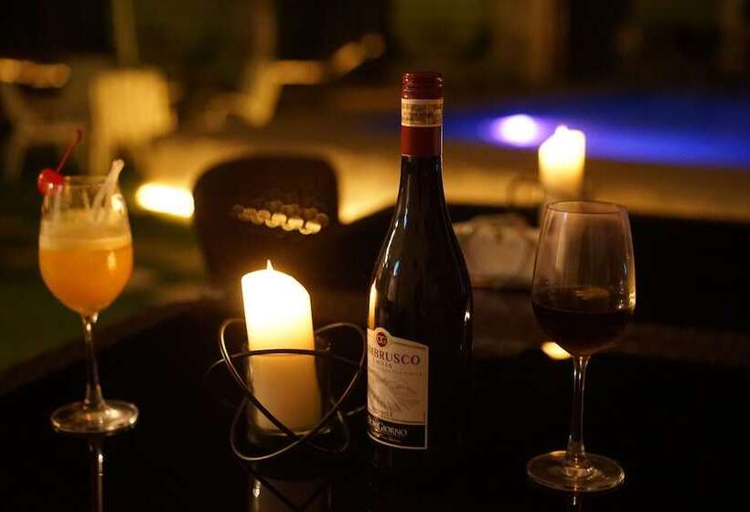 هتل Chinita Boutique