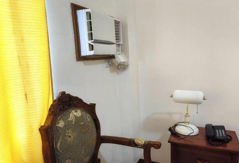 Ferrymar Hotel Iloilo