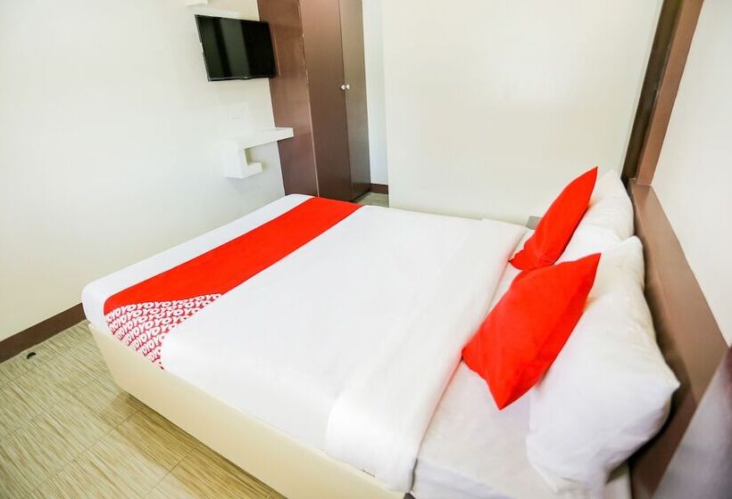 ホテル Jrja Suites By Oyo Rooms