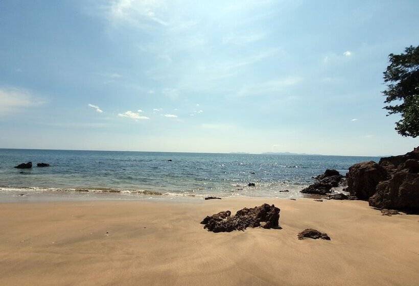 ホテル Koh Jum Aosi Beach View