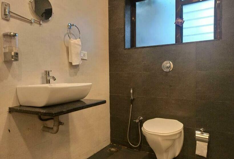 בית מלון כפרי Onella Regency