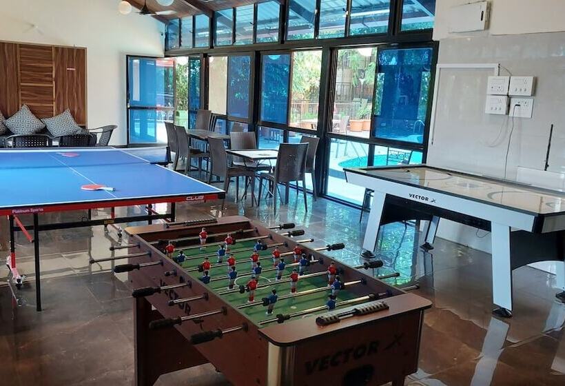 בית מלון כפרי Onella Regency