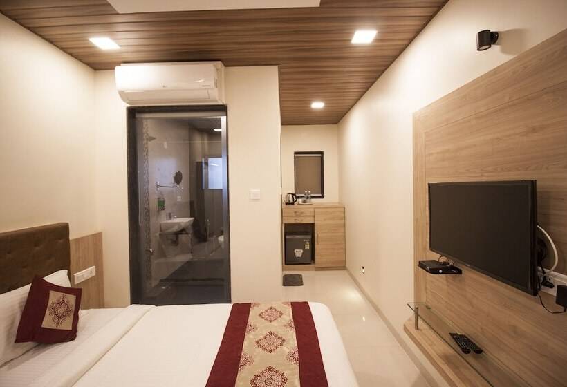 בית מלון כפרי Onella Regency