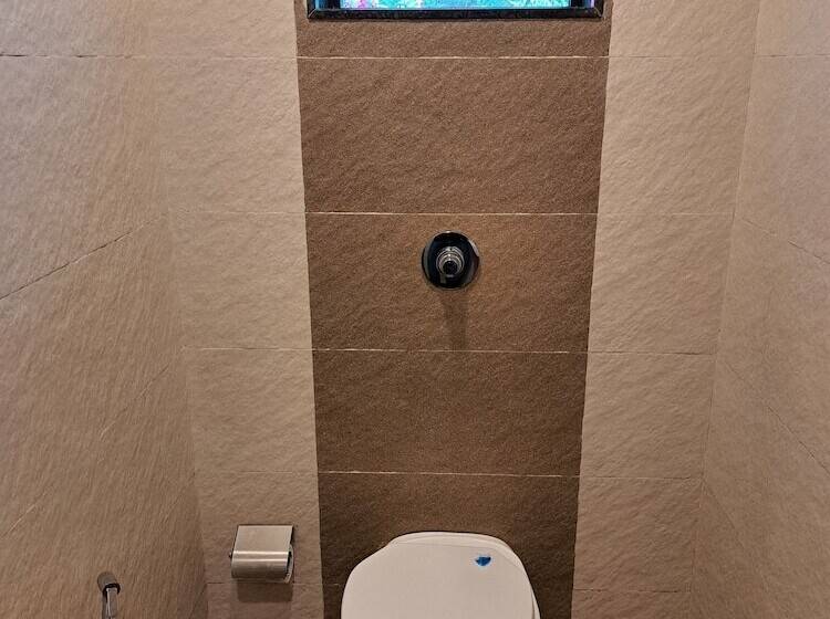 בית מלון כפרי Onella Regency