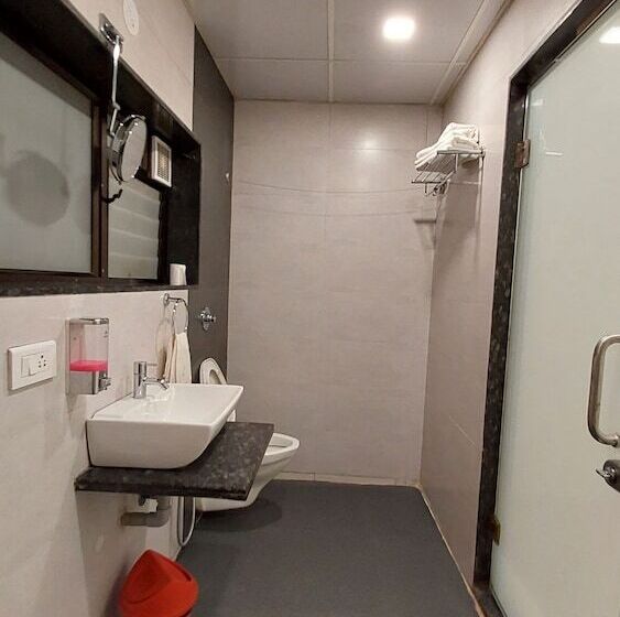 בית מלון כפרי Onella Regency