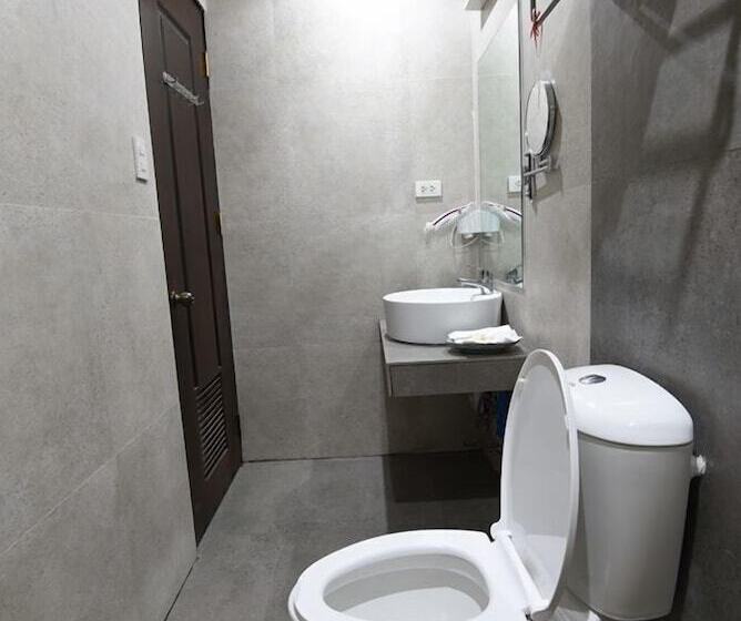 هتل Pension Ivatan