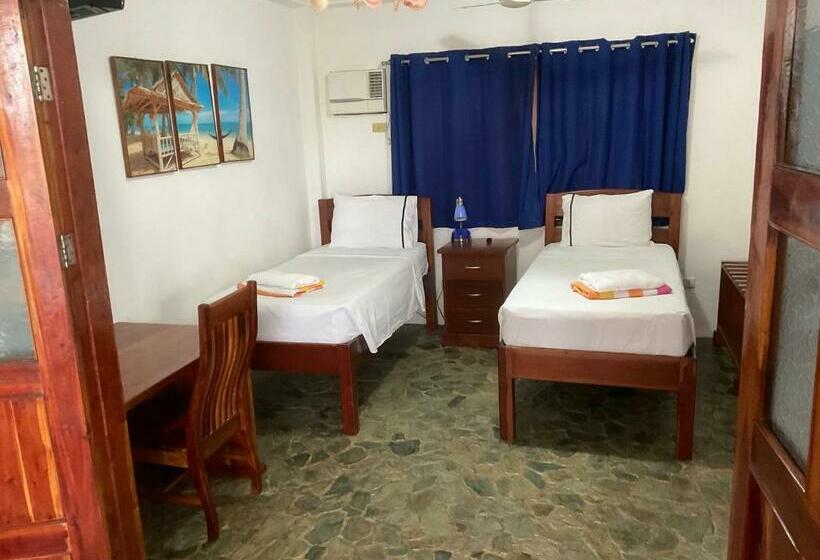 هتل Rainbow Bay Beach & Dive Resort