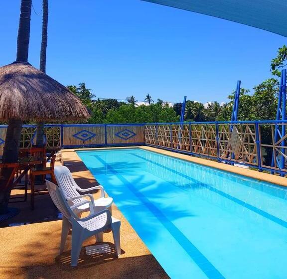 هتل Rainbow Bay Beach & Dive Resort