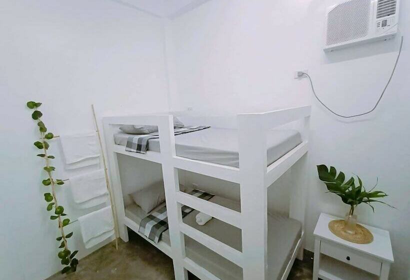 هتل Tropical Vibes Inn Siargao