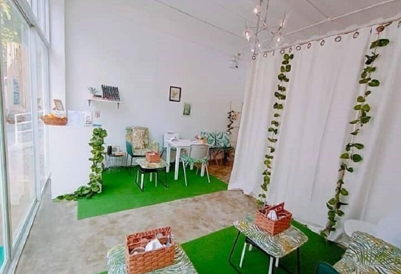 هتل Tropical Vibes Inn Siargao